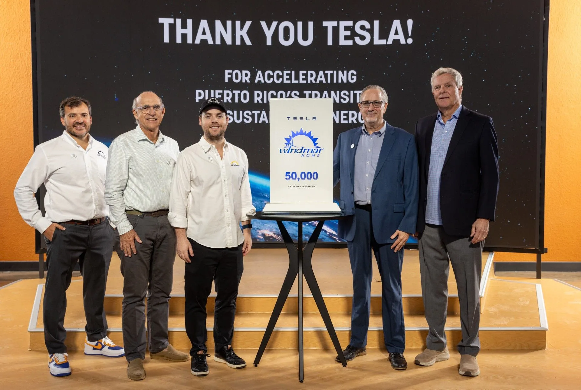 Más de 65,000 baterías Tesla Powerwall instaladas por WindMar Home en Puerto Rico